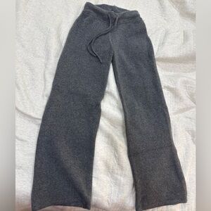 ARITZIA TNA DARK GREY WOOLD STRAIGHT LEG KNIT PANTS
